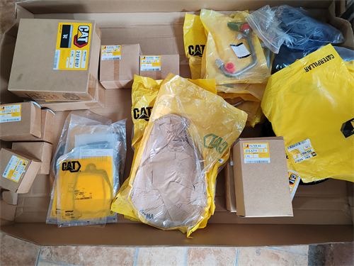 卡特C9发动机的价格探秘：总成与零配件的市场密码